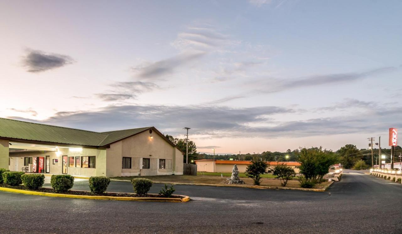 Red Roof Inn Sylacauga Εξωτερικό φωτογραφία